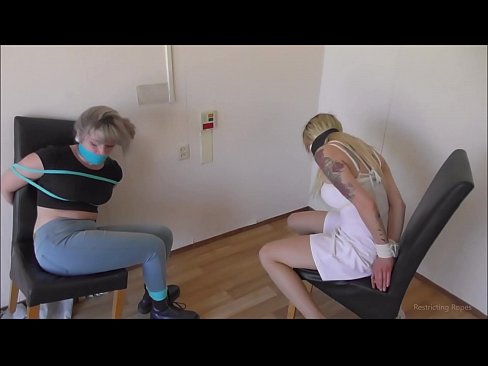 ❤️ Dipendente / legato e imbavagliato / damigella in pericolo ☑ Video di sesso al it.analytik24.ru ❌❤