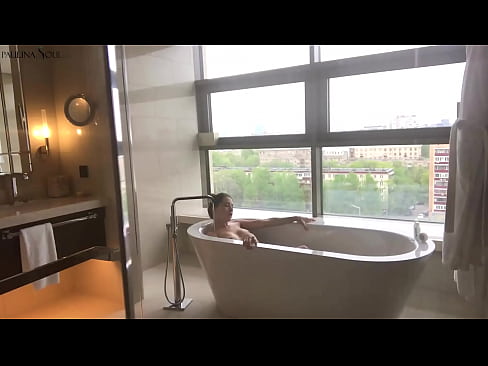 ❤️ Tremenda pupa che si masturba appassionatamente la figa in bagno ☑ Video di sesso al it.analytik24.ru ❌❤