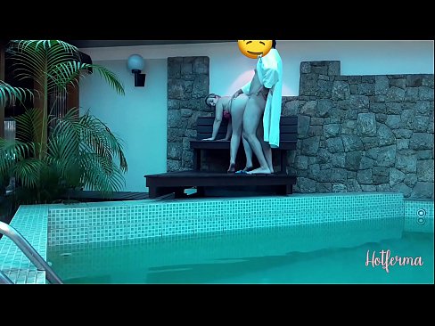 ❤️ Il capo invita la cameriera alla piscina, ma non poteva resistere a un caldo ☑ Video di sesso al it.analytik24.ru ❌❤